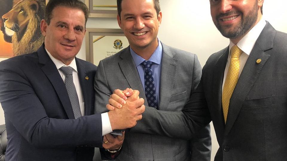 AD82A0E3-05DE-4F2C-A57B-A021C0BFEBF7