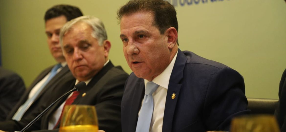 CNI e C e T 2